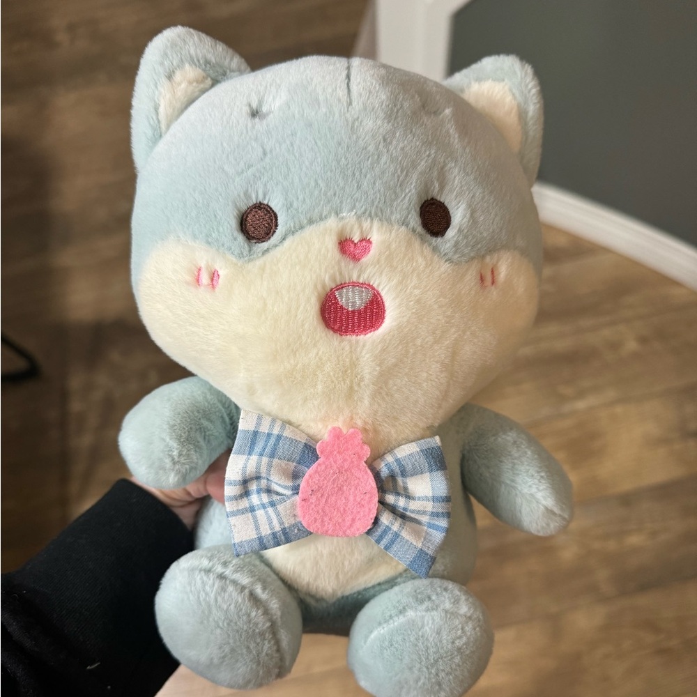 Ilahui Cat plushie